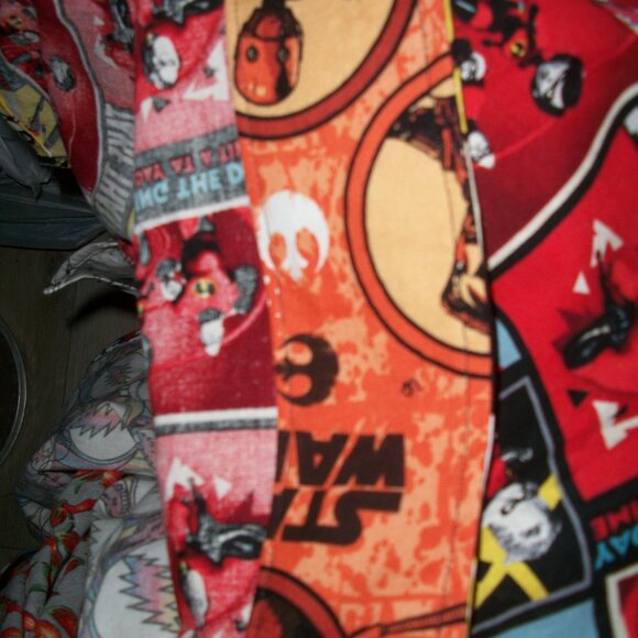 Mens XL 11 Fabric Shirt-Unique! - Picture 7 of 7